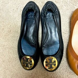 Tory Burch reva flat